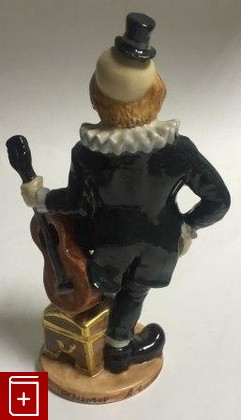Фарфоровая статуэтка 'Клоун с гитарой'  ЛФЗ, , 1950, , книга, купить,  аннотация, читать: фото №3